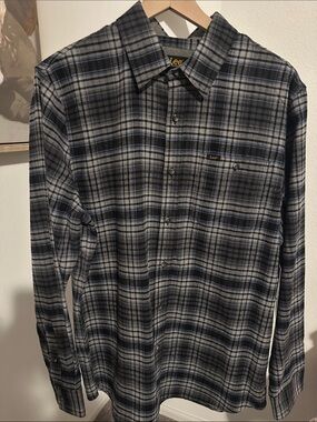 Lee Men’s Black, Gray & Blue Plaid Button-Down Shirt